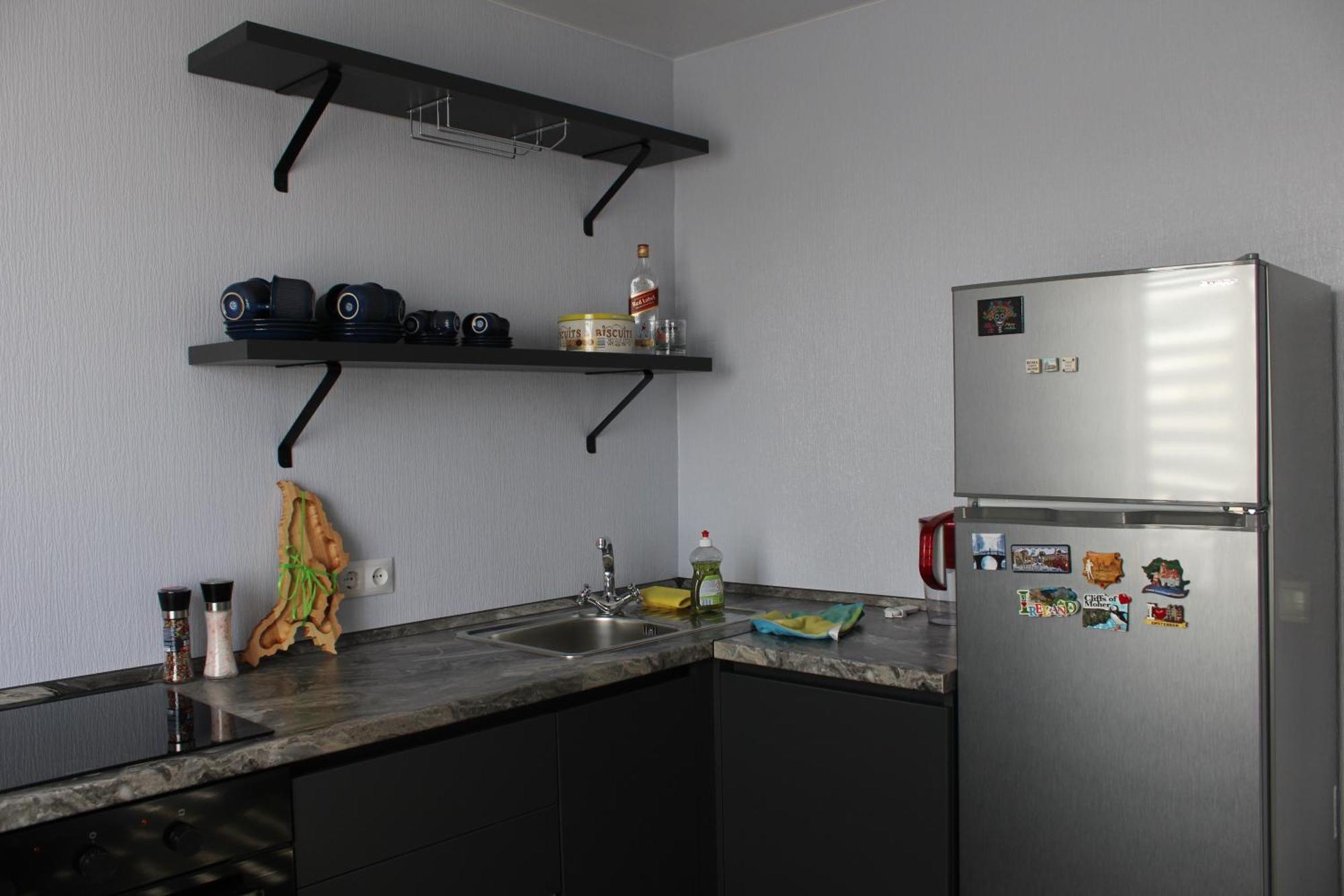 Ana'S Apartment คีชีเนา ภายนอก รูปภาพ