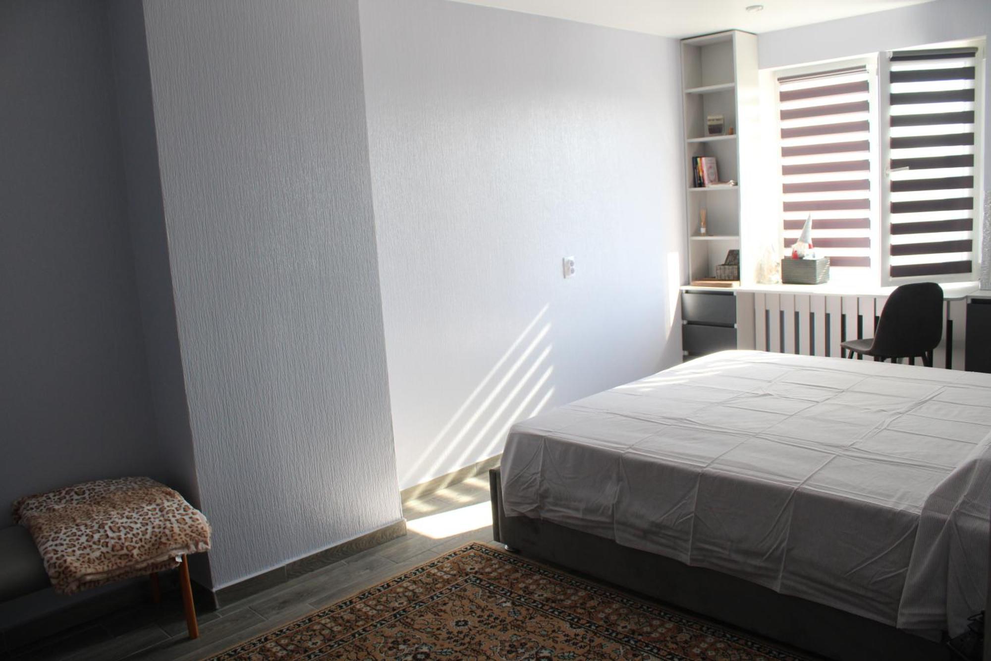 Ana'S Apartment คีชีเนา ภายนอก รูปภาพ